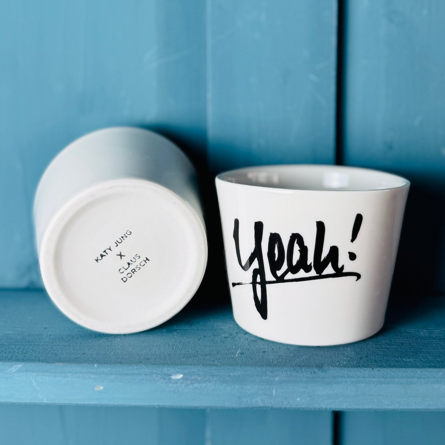 Porzellan Becher »Yeah!«