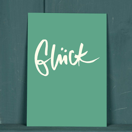 XL Postkarte Kalligraphie Glück auf knalligem grün