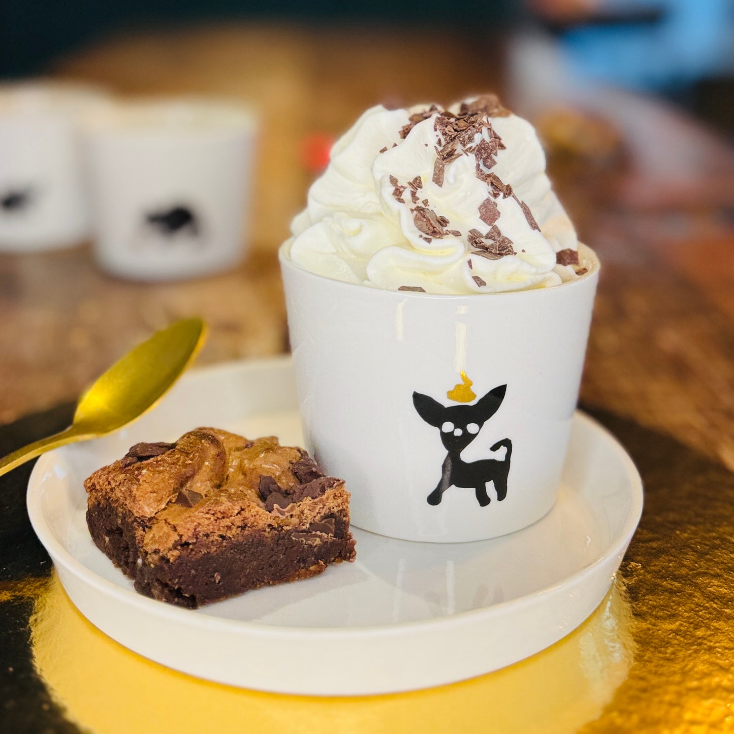 Porzellan Becher »Golden-Pooh Hund«